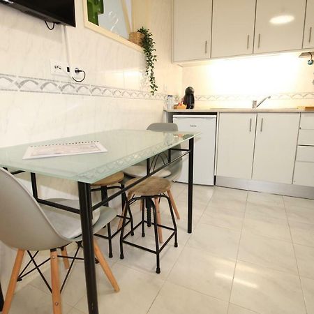 Apartamento Nas Olaias A 5 Minutos Da Faculdade Isel E Ist Lisbon Bagian luar foto